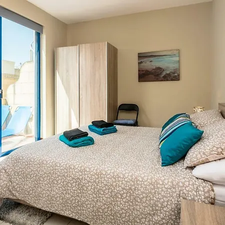 Gozo Luxury Penthouse - Misrah Il-fliegu K9 公寓